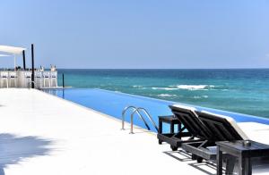 Orchid Beach Resort and Lounge